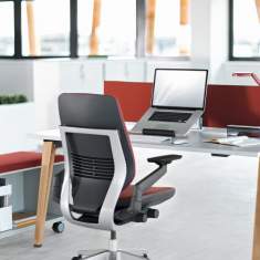 Schreibtisch modern Büromöbel Schreibtische Holz Steelcase, B-Free Tisch