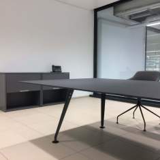 Konferenztisch schwarz Konferenztische Büro Identi, curva Meetingtisch
rechteckige Tischplatte